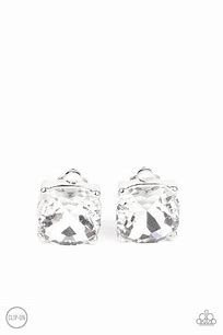 Paparazzi Bombshell Brilliance - white