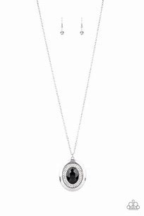 Paparazzi Castle Couture - black