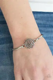 Paparazzi - Filigree Fiesta - Silver