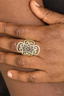 Paparazzi - Regal Regalia - brass