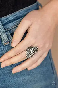 Paparazzi - Shocking Sparkle - silver