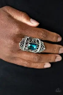 Paparazzi - Undefinable Dazzle - blue