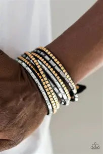 Paparazzi -This Time With Attitude - Black