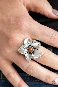 Paparazzi - Ask for Flowers - Brown