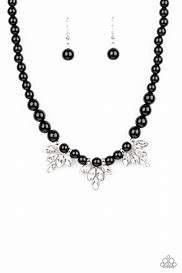 Paparazzi Society Socialite - black