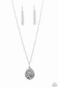 Paparazzi Wearable Wildflowers - silver