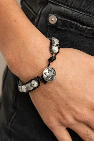 Paparazzi - Homespun Stones - white