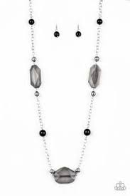 Paparazzi - Crystal Charm - black