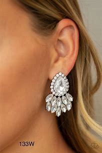 Paparazzi A Breath of Fresh HEIR - White