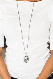 Paparazzi Court Couture - green