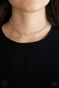 Paparazzi Insta Connection - rose gold