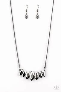Paparazzi Leading Lady - black