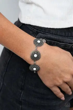 Paparrazi -  Mojave Mandalas - white