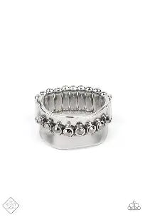 Paparazzi - Scintillating Smolder - silver