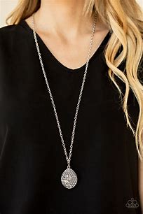 Paparazzi Wearable Wildflowers - silver